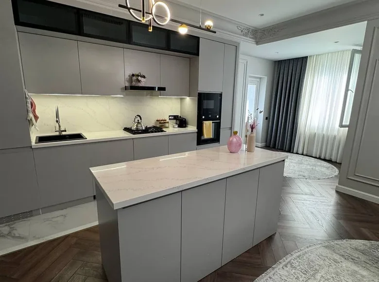 Квартира 4 комнаты 136 м² Ташкент, Узбекистан