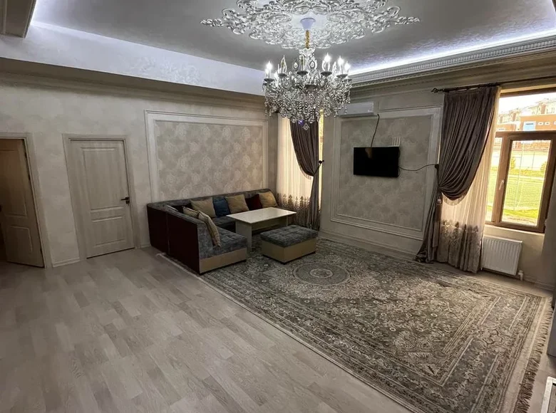 Kvartira 3 xonalar 93 m² Toshkentda