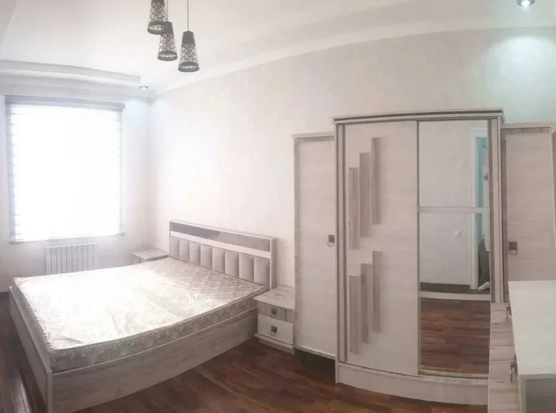 Kvartira 2 xonalar 47 m² Samarqandda