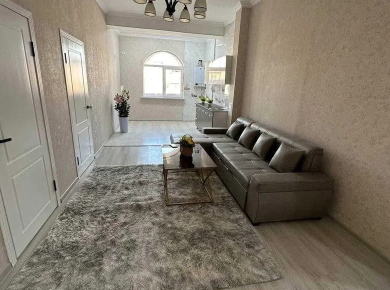 Kvartira 3 xonalar 65 m² in Shaykhontohur Tumani