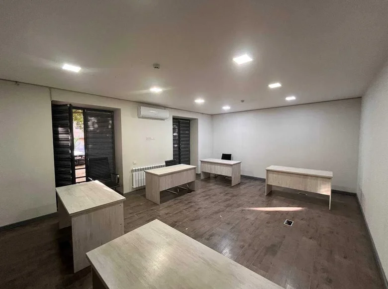 Коммерческое помещение 94 м² в Ташкенте, Узбекистан