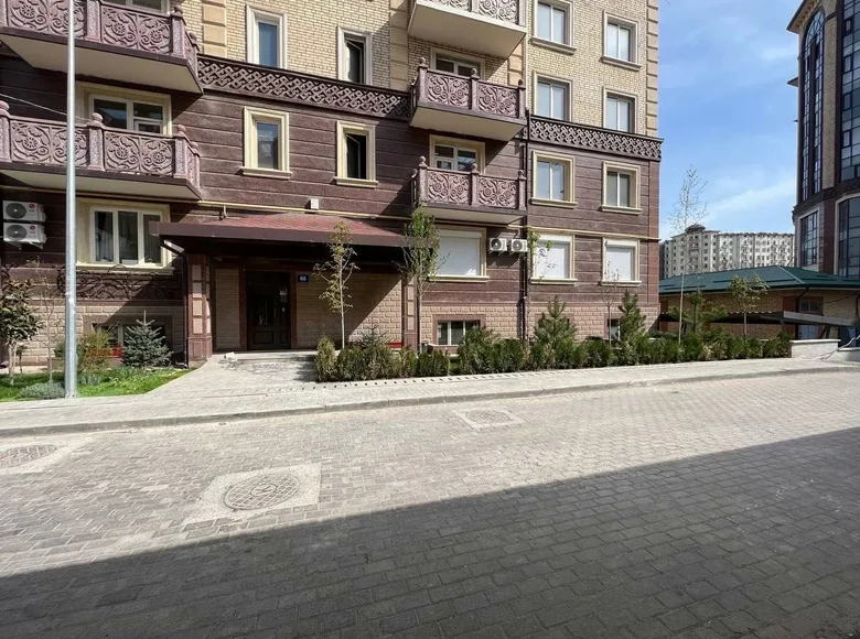 Kvartira 3 xonalar 148 m² Toshkentda