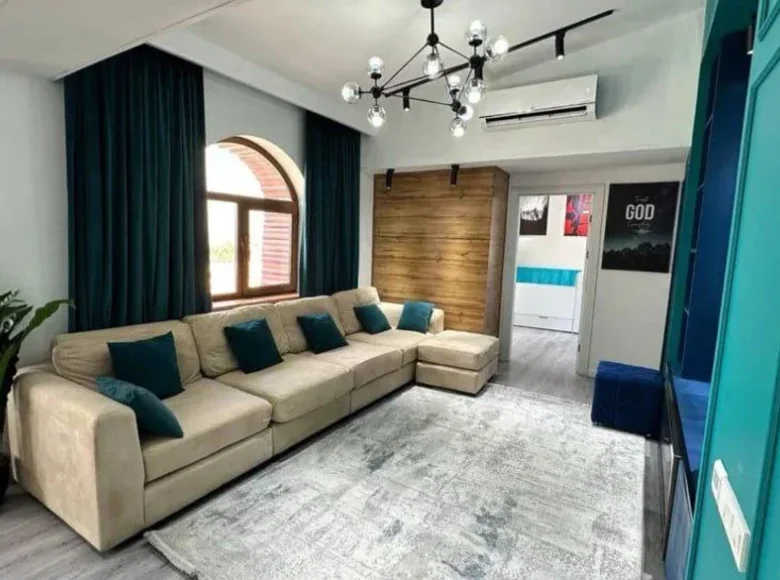 Kvartira 3 xonalar 76 m² Toshkentda