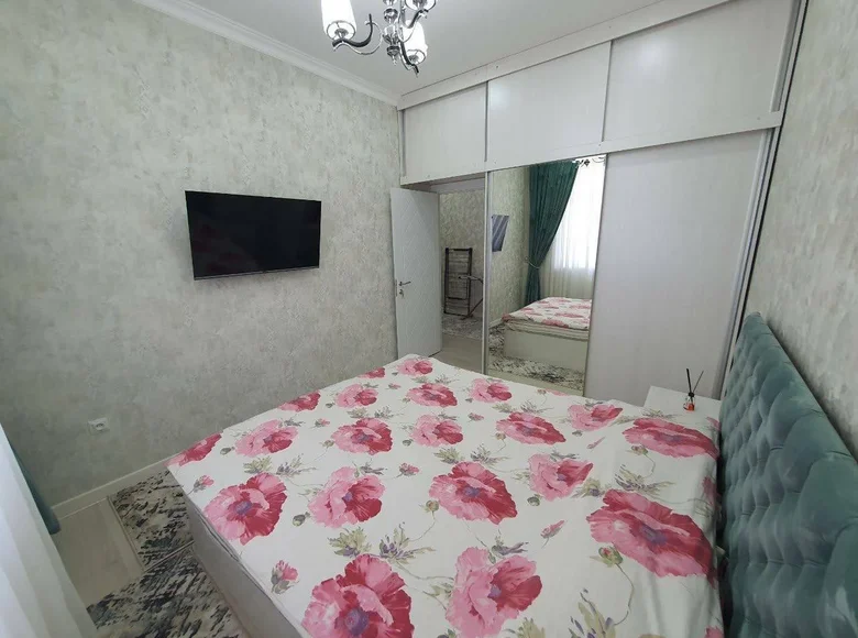 Kvartira 1 xona 38 m² Toshkentda
