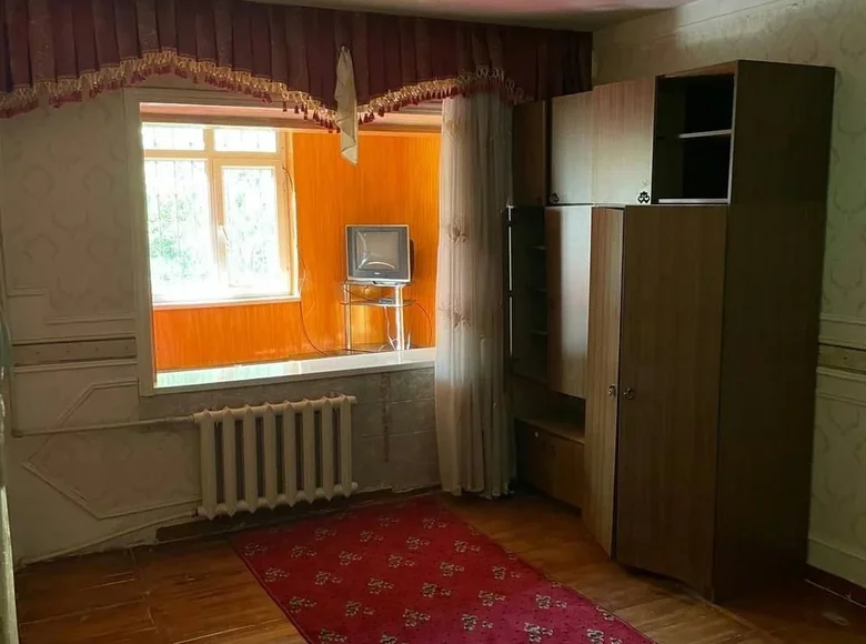 Kvartira 3 xonalar 72 m² Beshkurganda