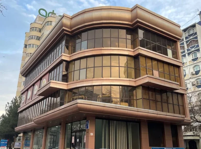 Tijorat 1 625 m² Toshkentda, Oʻzbekiston