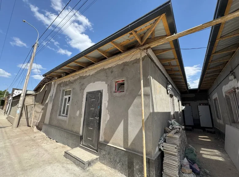 Kottej 2 xonalar 50 m² Toshkentda