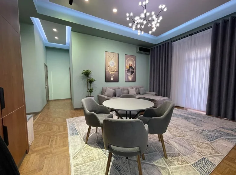 Kvartira 2 xonalar 65 m² Toshkentda