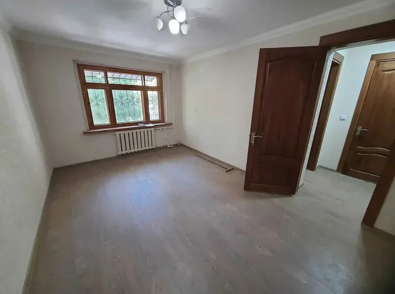 Kvartira 1 xona 25 m² Toshkentda