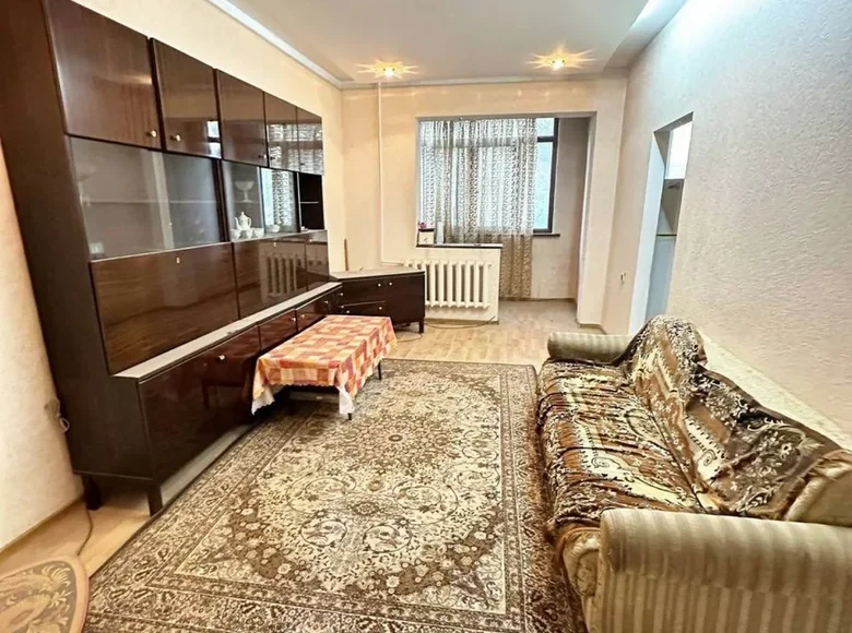 Kvartira 3 xonalar 65 m² Toshkentda