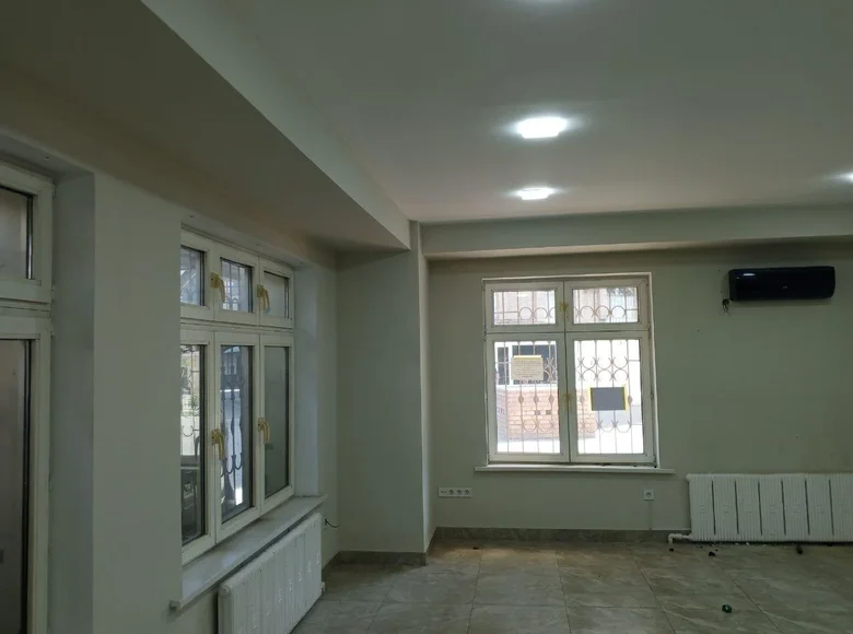 ОБЪЕКТ 2: Хамид Олимджана, 180 м