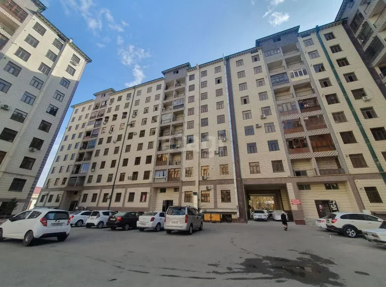 Kvartira 3 xonalar 80 m² Samarqandda