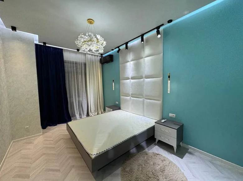 Kvartira 3 xonalar 72 m² Toshkentda
