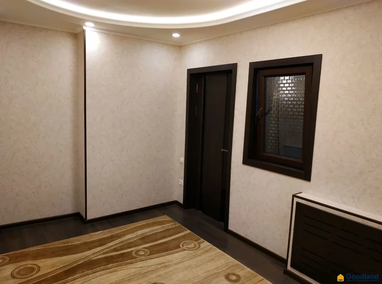 Kvartira 2 xonalar 72 m² Toshkentda