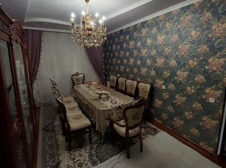 Kvartira 3 xonalar 74 m² Toshkentda