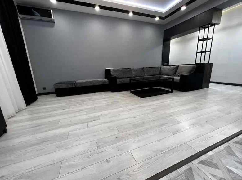 Квартира 2 комнаты 68 м² в Ташкенте, Узбекистан