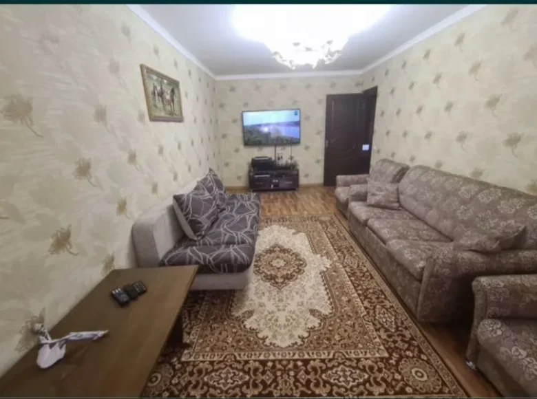 Kvartira 3 xonalar 65 m² Toshkentda