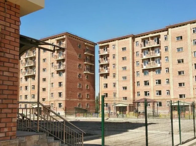 Kvartira 3 xonalar 58 m² Toshkentda