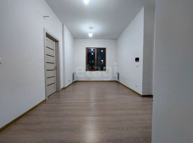 Kvartira 34 m² Toshkentda