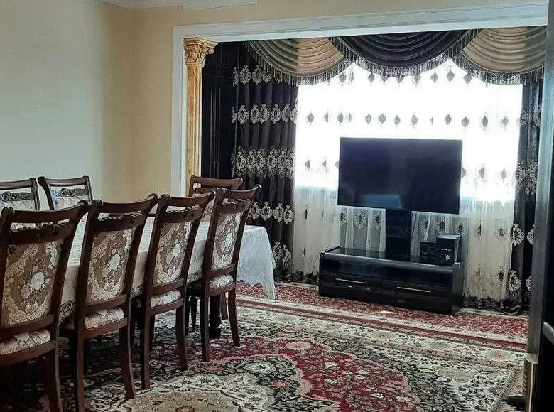 Kvartira 2 xonalar 60 m² Toshkentda