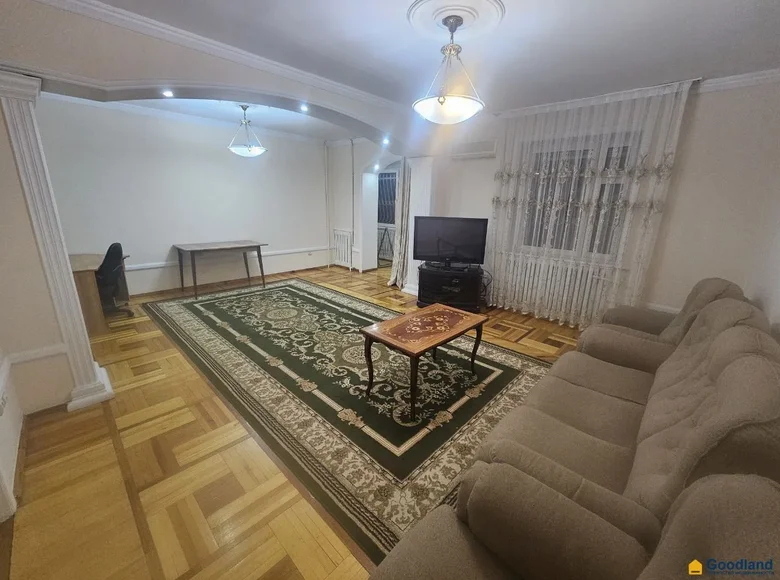 Kvartira 3 xonalar 80 m² Toshkentda