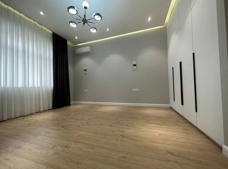 Квартира 3 комнаты 132 м² Ташкент, Узбекистан