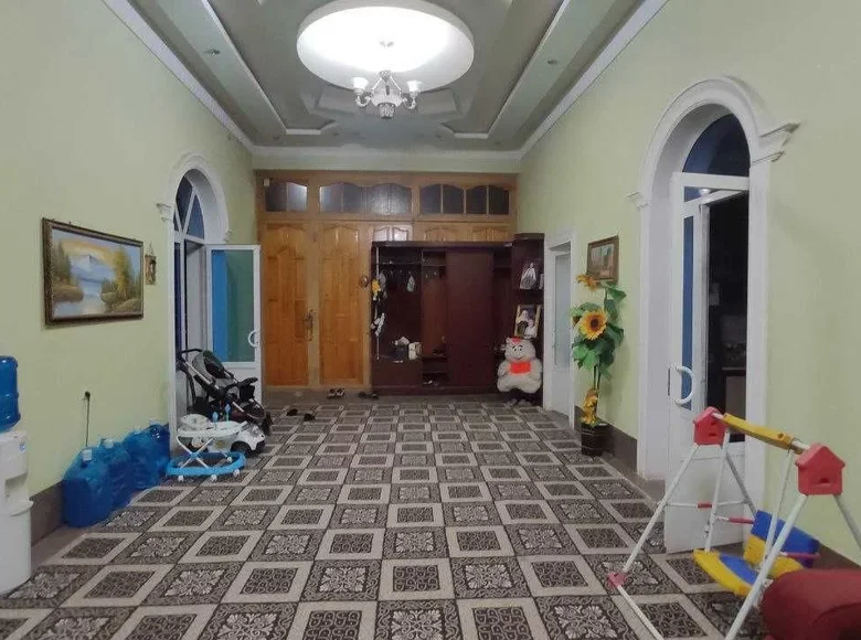 Дом 7 комнат 5 м² Бухара, Узбекистан
