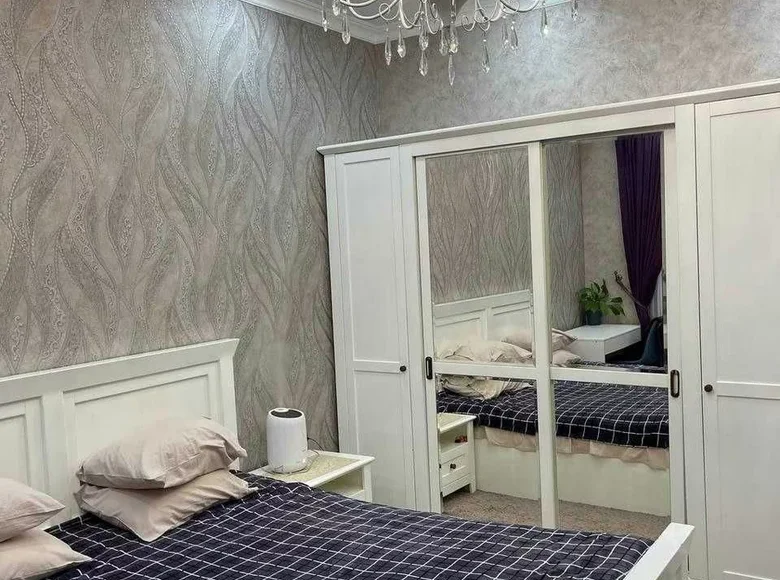 Kvartira 3 xonalar 93 m² Toshkentda