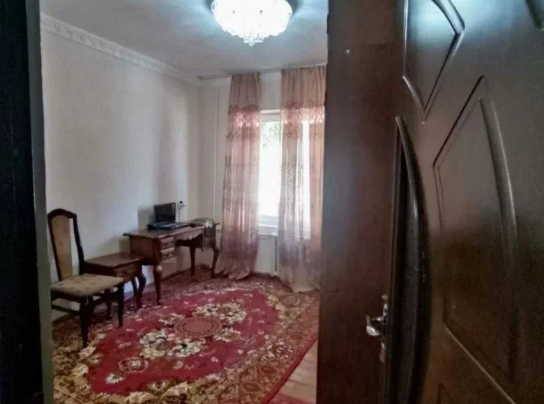 Kvartira 2 xonalar 44 m² Toshkentda