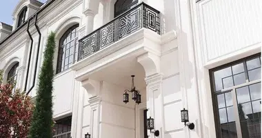 Дом 5 комнат в Ташкент, Узбекистан