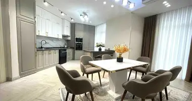 Квартира в Ташкент, Узбекистан