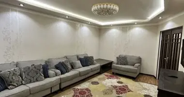 Квартира 3 комнаты в Ташкент, Узбекистан