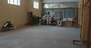 Склад 1 000 м² в Ташкент, Узбекистан