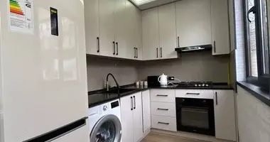 Квартира 3 комнаты в Ташкент, Узбекистан