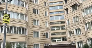 Квартира 4 комнаты в Ташкент, Узбекистан
