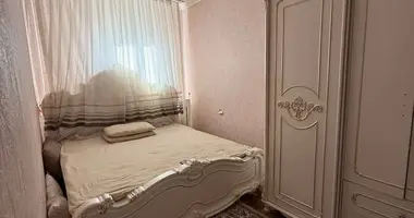 Квартира 3 комнаты в Ташкент, Узбекистан