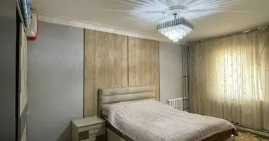 Квартира 3 комнаты в Ташкент, Узбекистан