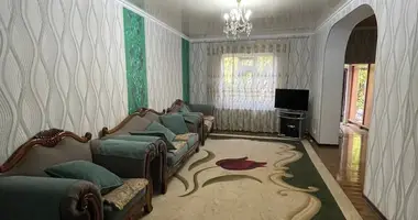 Дом 4 комнаты в Ташкент, Узбекистан