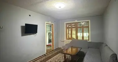 Квартира 2 комнаты в Ташкент, Узбекистан