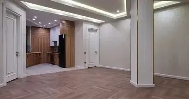 Квартира 4 комнаты в Ташкент, Узбекистан