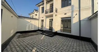 Uy 6 xonalar _just_in Toshkent, Oʻzbekiston