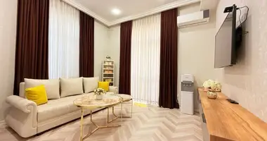 Квартира 2 комнаты в Ташкент, Узбекистан