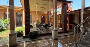 Дом 10 комнат в Ташкент, Узбекистан