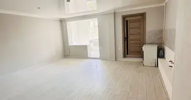 Квартира 2 комнаты в Ташкент, Узбекистан