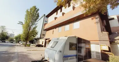 Сдаётся здание Спортивно Оздоровительный комплекс  _just_in Toshkent, Oʻzbekiston