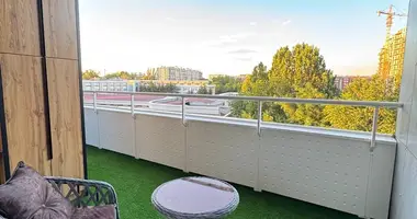 Квартира 3 комнаты в Ташкент, Узбекистан