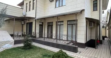 Дом 7 комнат в Ташкент, Узбекистан