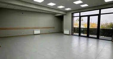 Коммерческое помещение 400 м² в Ташкент, Узбекистан