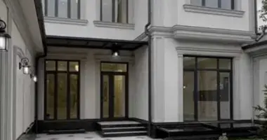 Дом 6 комнат в Ташкент, Узбекистан