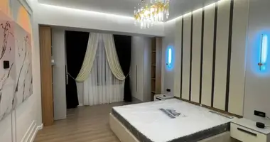 Квартира 4 комнаты в Ташкент, Узбекистан